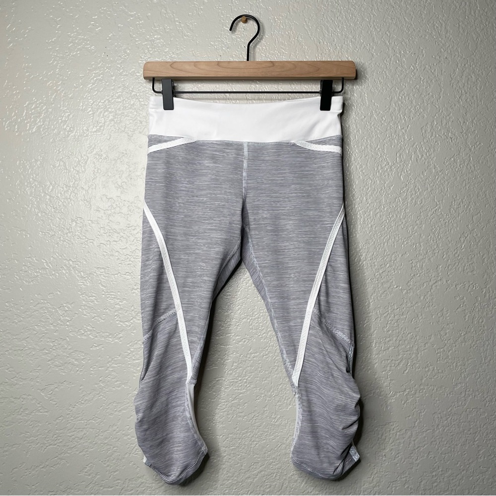 Lululemon Run: Pace Crop Wee Are From Space White Combo Striped - Picture 2 of 9